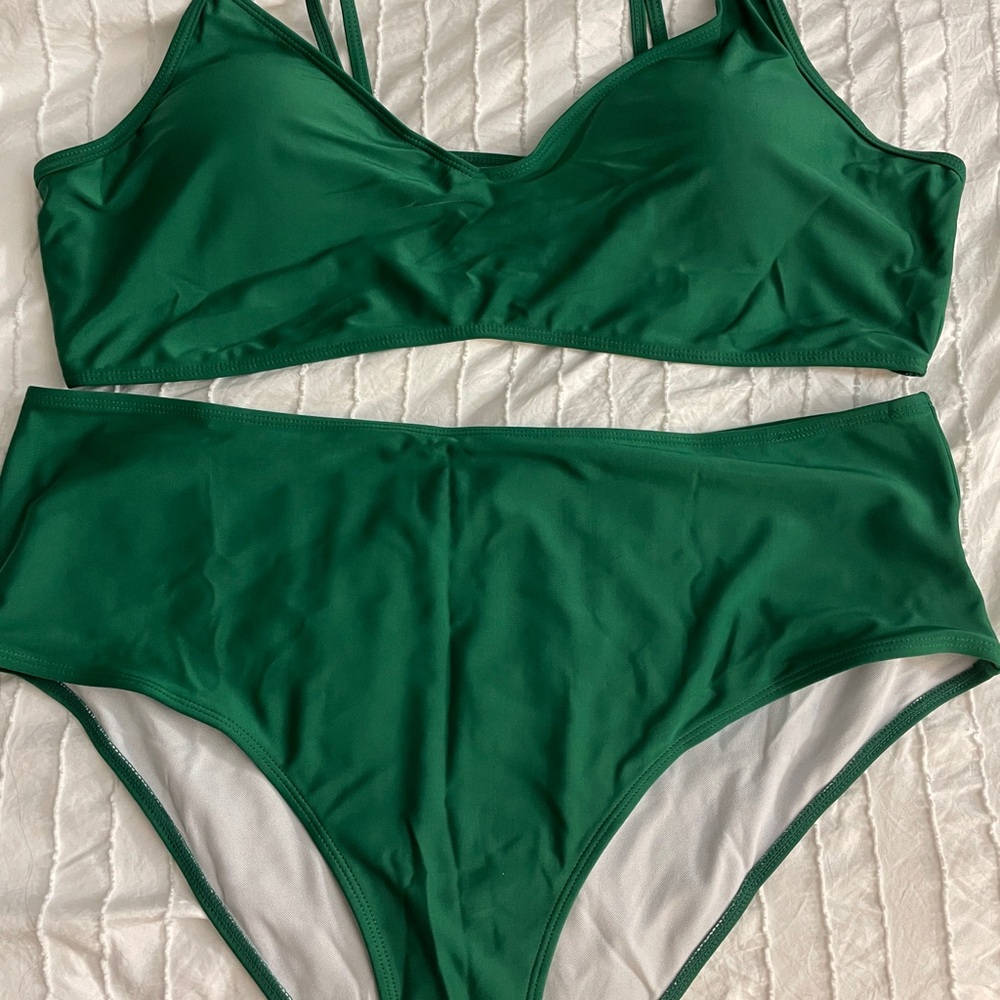 Emerald Green Women's Swimwear Set 4X NWOT